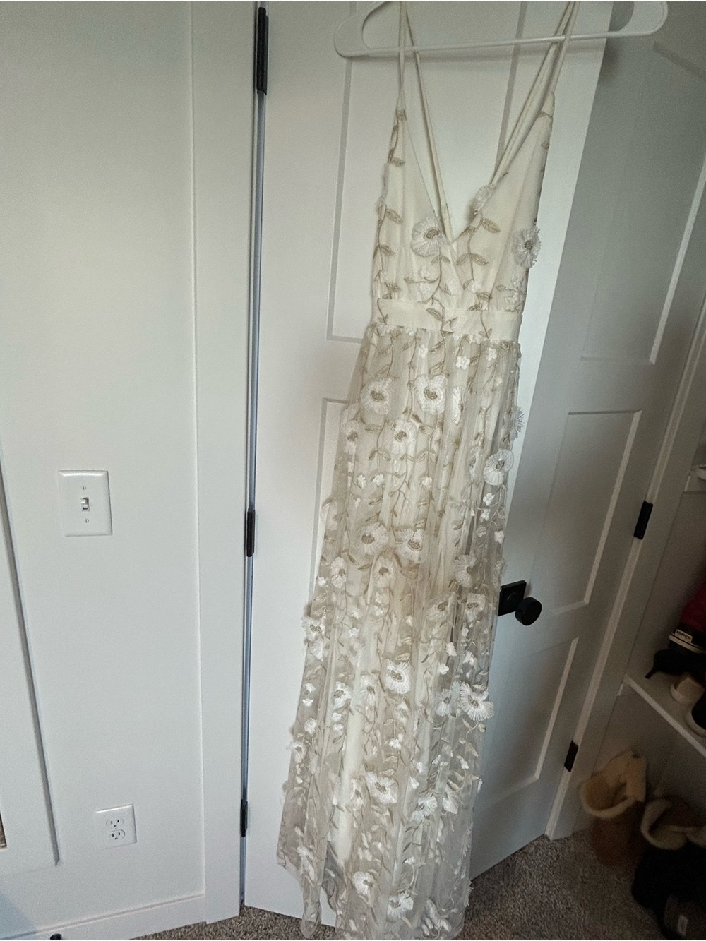 White Altar’d State Arabella Maxi Dress - Picture 3 of 3